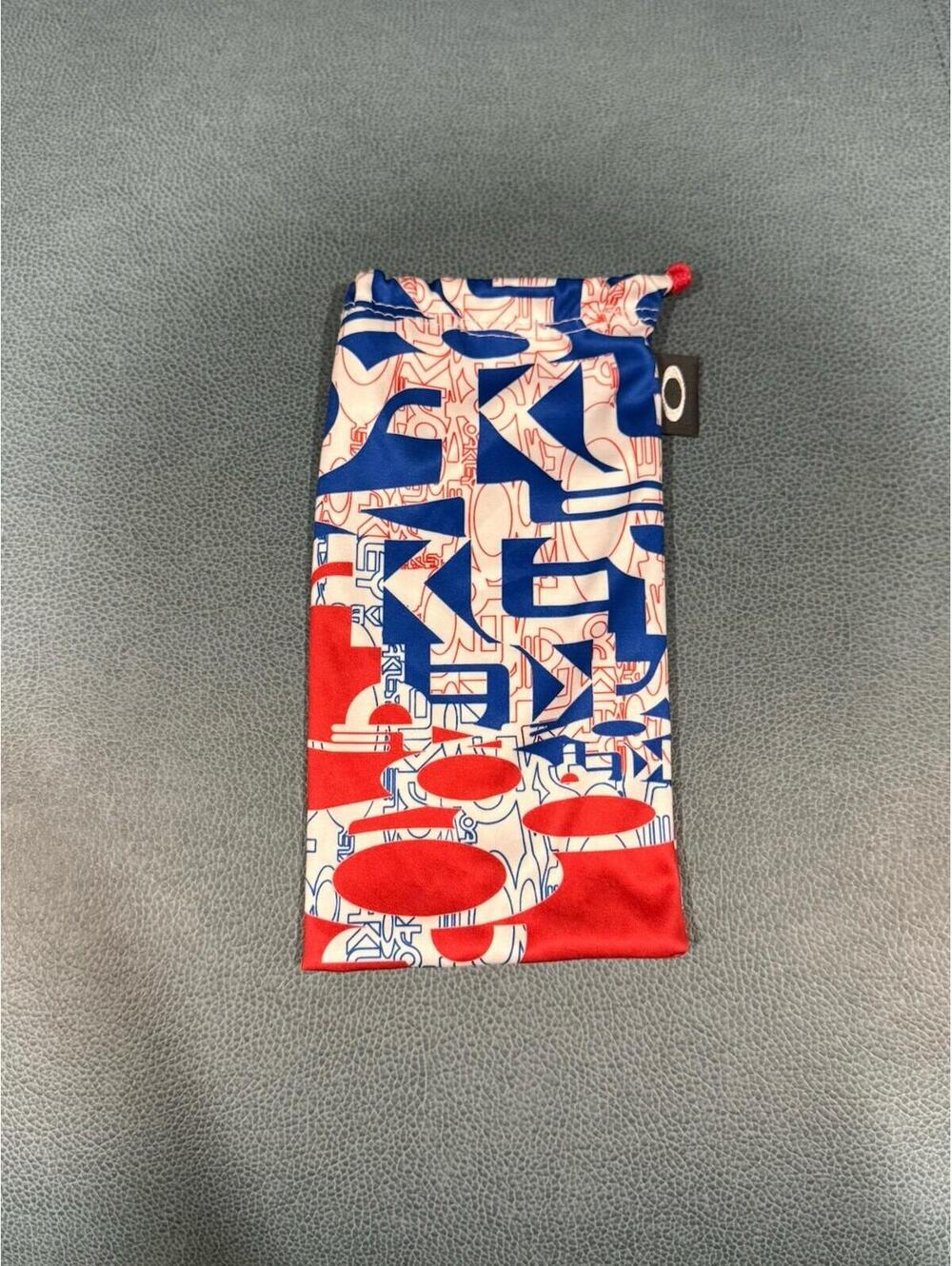 Oakley Australian Edition Red Blue Microbag